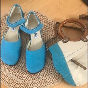 NWOT BISOU-BISOU Sz8.5 MARY JANES